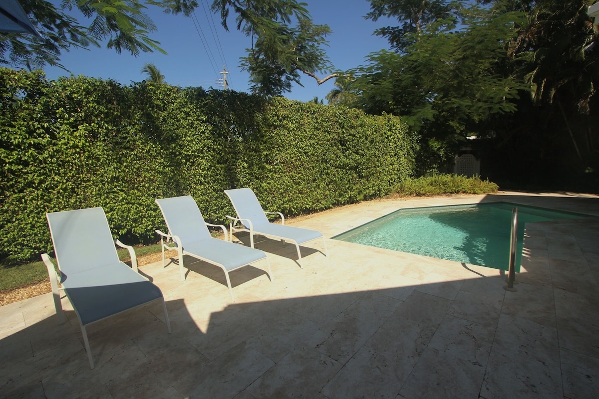 Photo 21 of Royal Palm Cottage - Walk to Beach and Fifth Ave