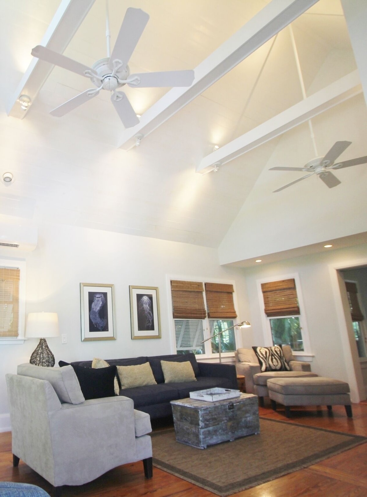 Photo 5 of Royal Palm Cottage - Walk to Beach and Fifth Ave
