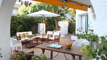 UtendĂžrsservering