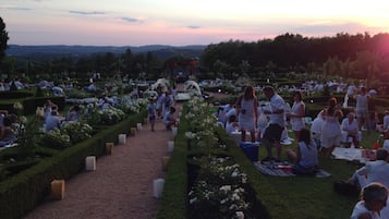 Area per ricevimenti all'aperto