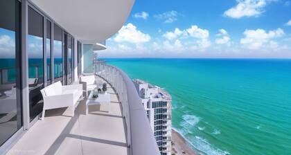 Direct Ocean Front Deluxe 3-BR at LYFE RESORT