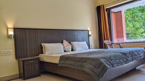 Room - Headquarter Khajuraho (Rajnagar)