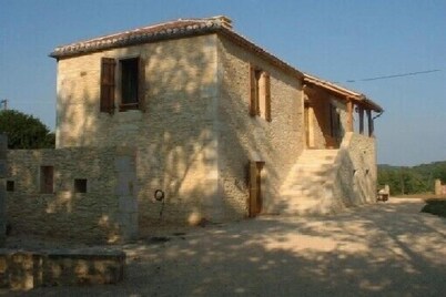 Welcome at Clos du mayne, farm in the quercy in the middle of forest !