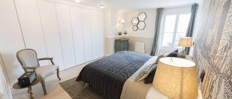 1 habitación y caja de seguridad en la habitación