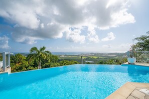 An infinity pool
