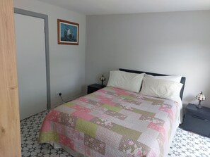 2 chambres, bureau, fer et planche Ă repasser, Wi-Fi gratuit