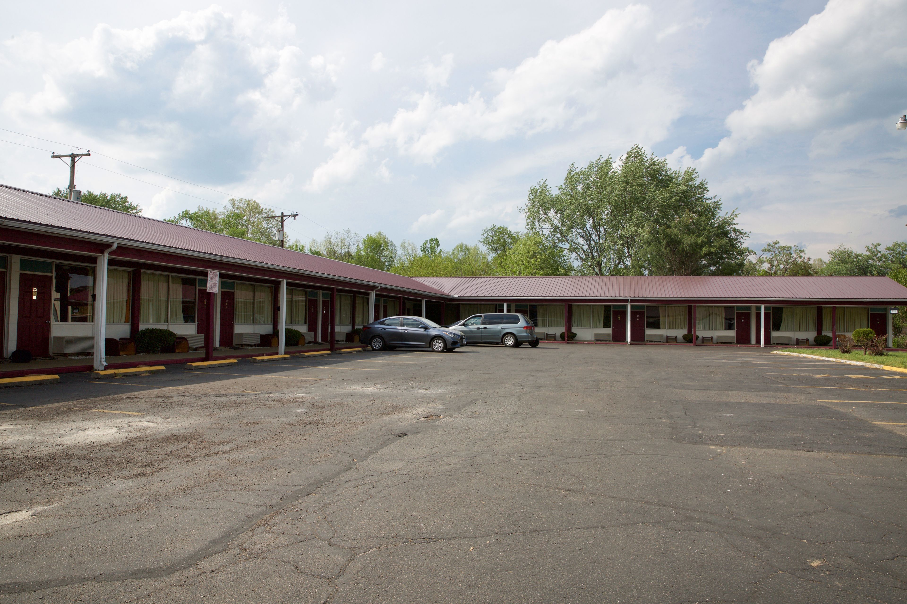 Highlander Motel — photo 12