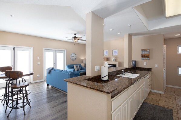 Interior - Enjoy the View of the Blue Pacific Ocean on a Private Balcony in Downtown Pismo! (Pismo Beach)