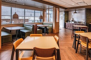 Desayuno continental incluido todos los días