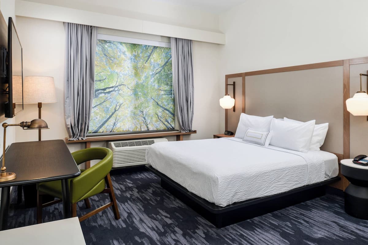 individually decorated, individually furnished, desk, iron/ironing board