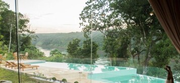Superior Room, Non Smoking | Down comforters, memory foam beds, minibar, blackout drapes