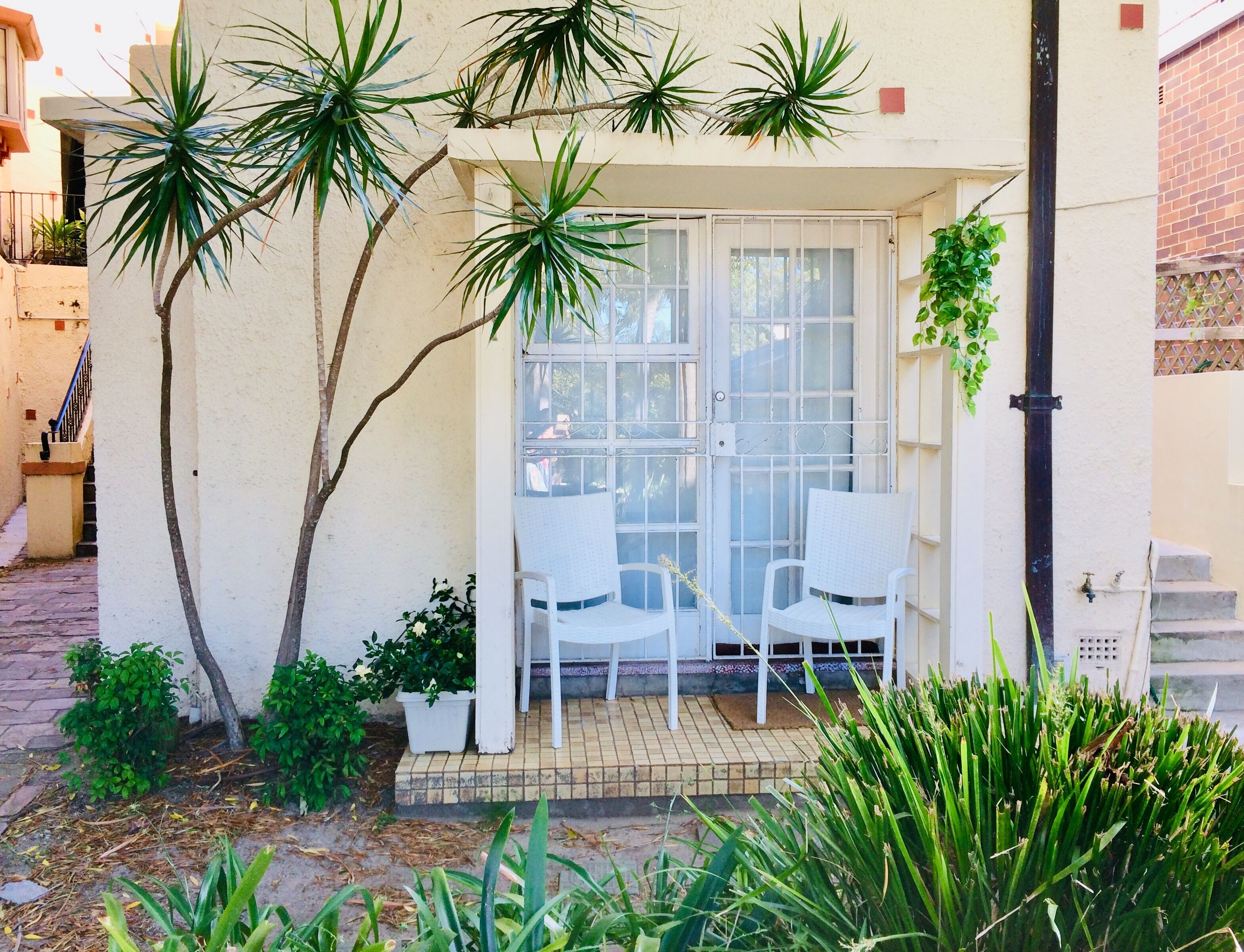 Stunning Renovated One Bedroom Apartment 5 minute walk to Bondi Beach & Village — image 8