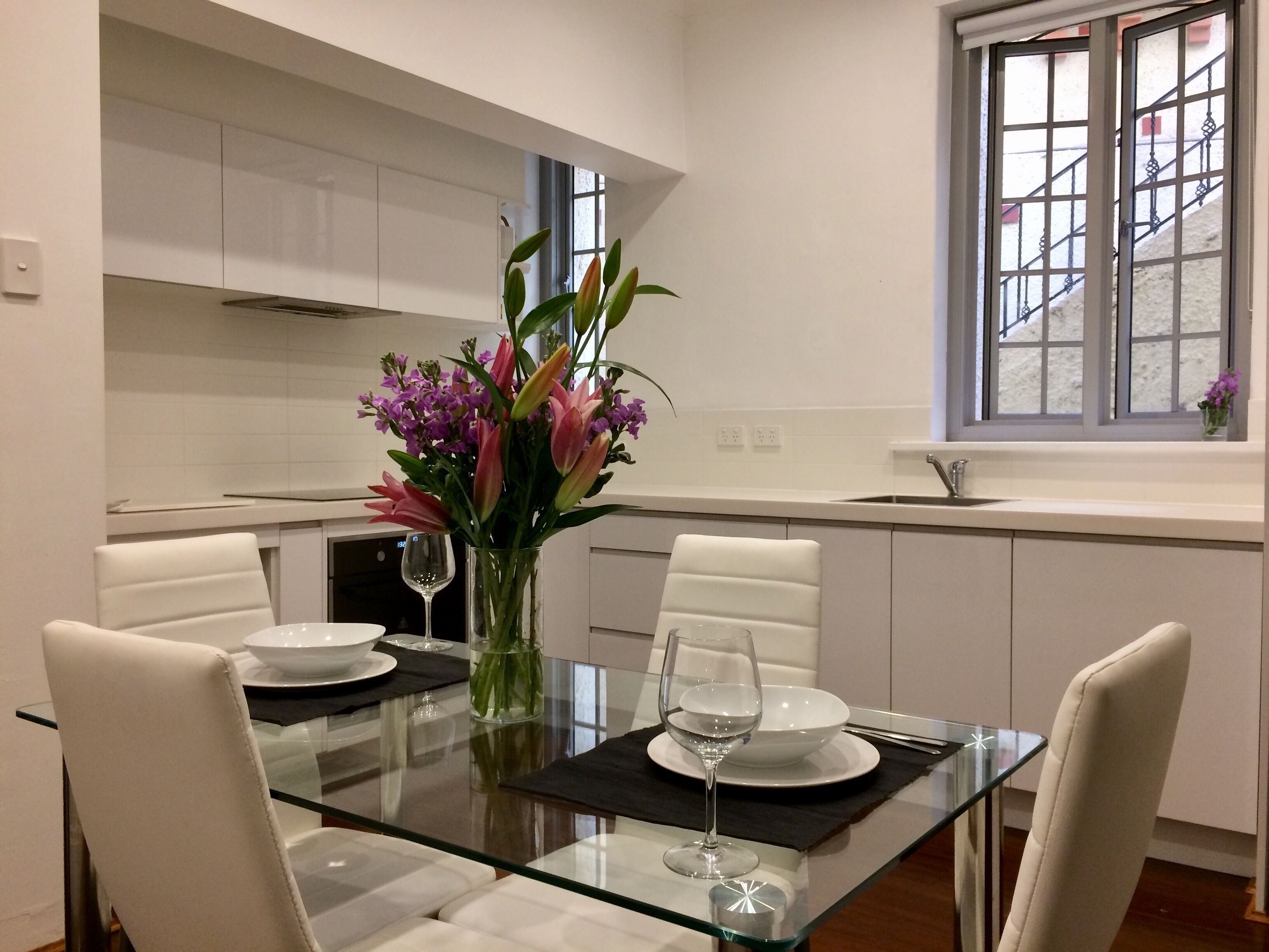 Stunning Renovated One Bedroom Apartment 5 minute walk to Bondi Beach & Village — image 13