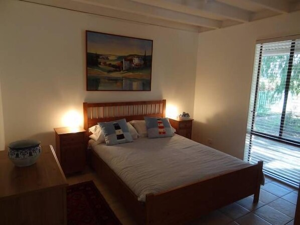 3 bedrooms, iron/ironing board, travel cot, free WiFi