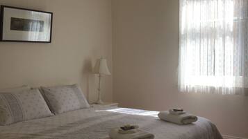 2 Schlafzimmer, Bügeleisen/Bügelbrett, Reisekinderbett, WLAN