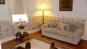 TV, DVD-spiller og filmbibliotek