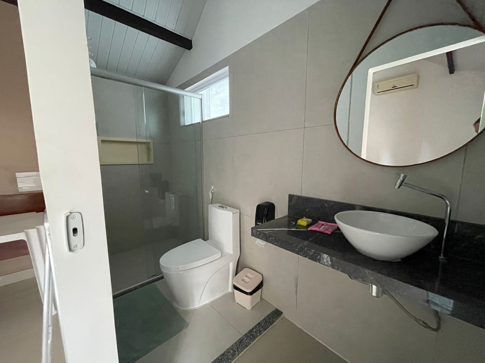 淋浴設備、免費梳洗用品、風筒、提供毛巾