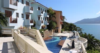 ¡VENGA PARA ESAS OASIS DE PLACER! ¡VISTA PARADISIACA DEL MAR! ¡MEJOR VALOR!