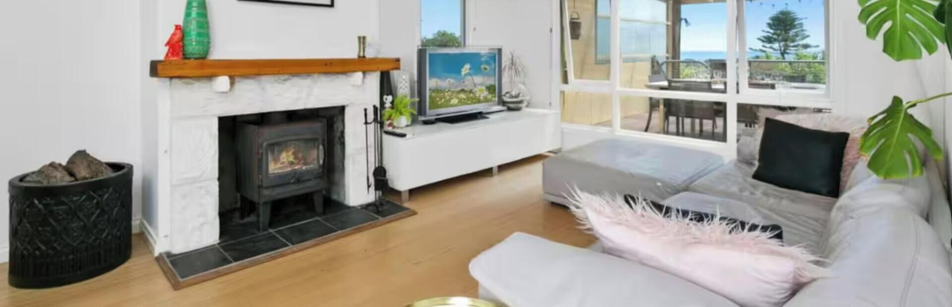 Smart TV, chimenea