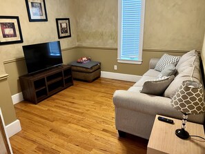 Smart TV, fireplace, video games, DVD player