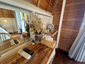 Deluxe Double Room | In-room safe, desk, soundproofing, iron/ironing board - Sunset Hill Penida Resort (Penida Island)