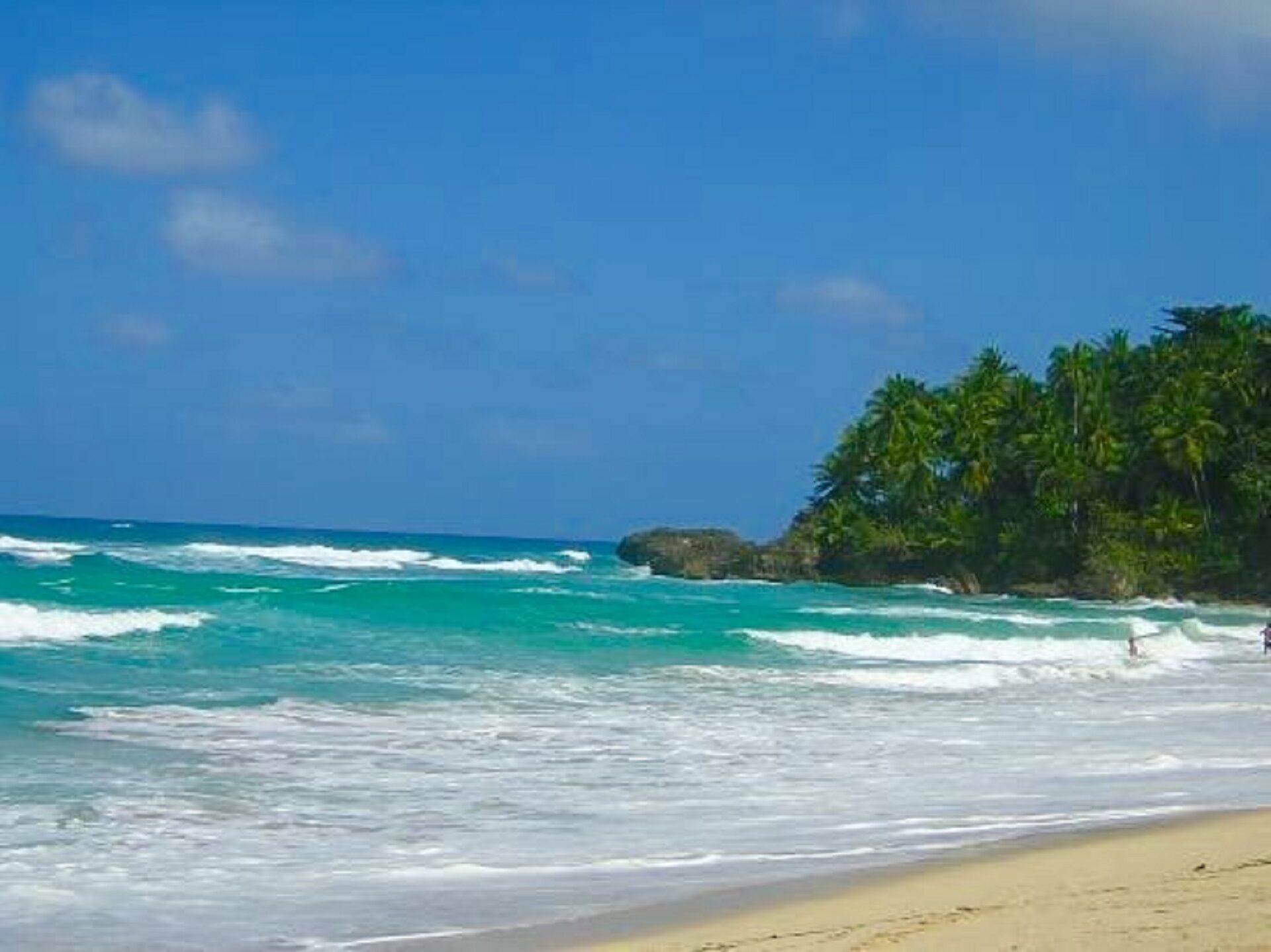 Beach nearby, beach towels