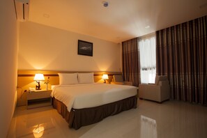 Deluxe Double Room | Minibar, desk, free WiFi - Melody Hotel (Nha Trang)