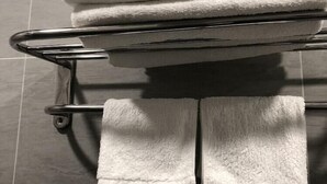 Bathroom amenities - Melody Hotel (Nha Trang)