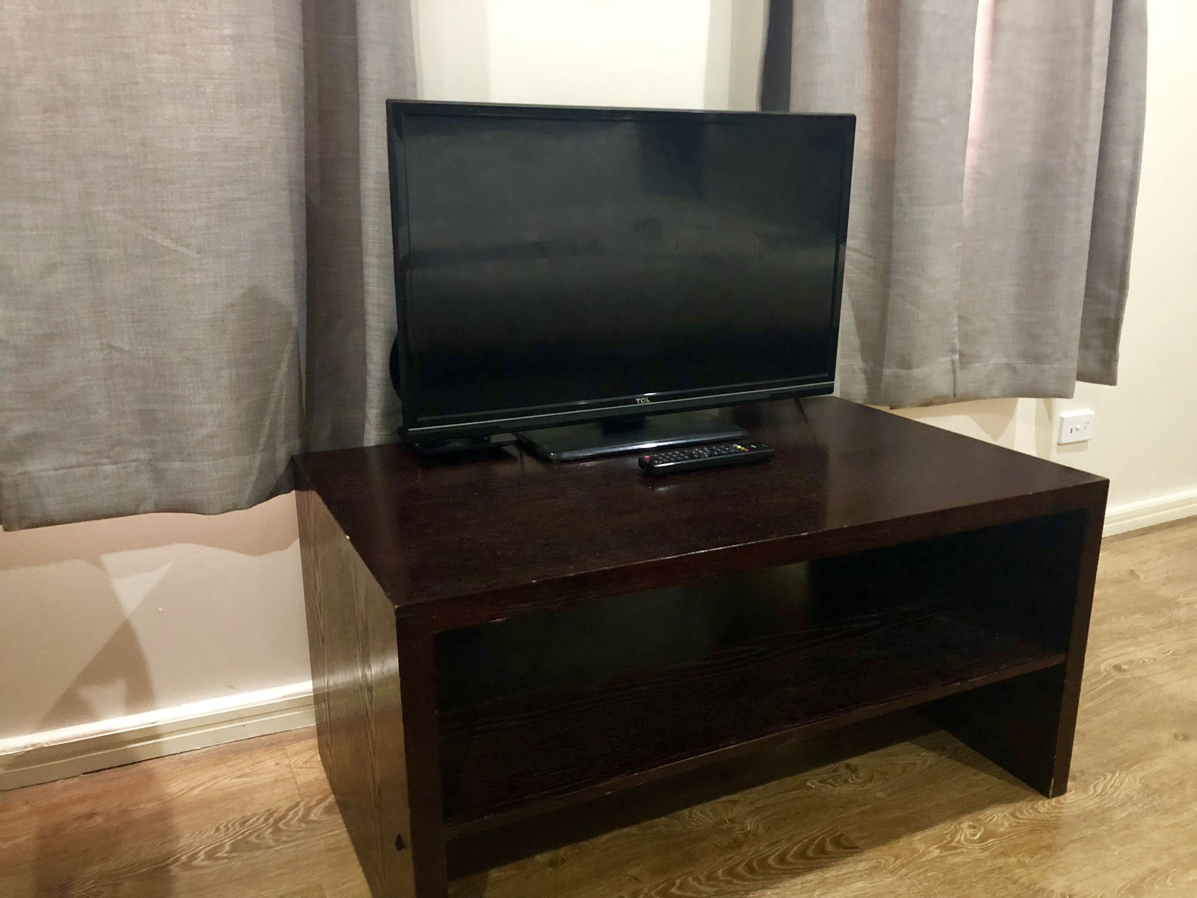 standard double room, 1 queen bed | blackout curtains, bed sheets