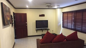 Unclassified image, 2 of 18, button - Fishermans village apartments (Koh Samui)