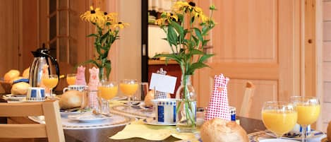 Petit déjeuner buffet compris tous les jours