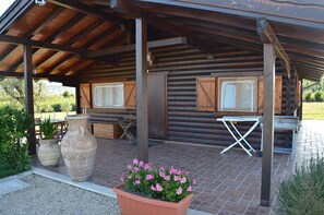 Chalet, 2 Schlafzimmer | Terrasse/Patio