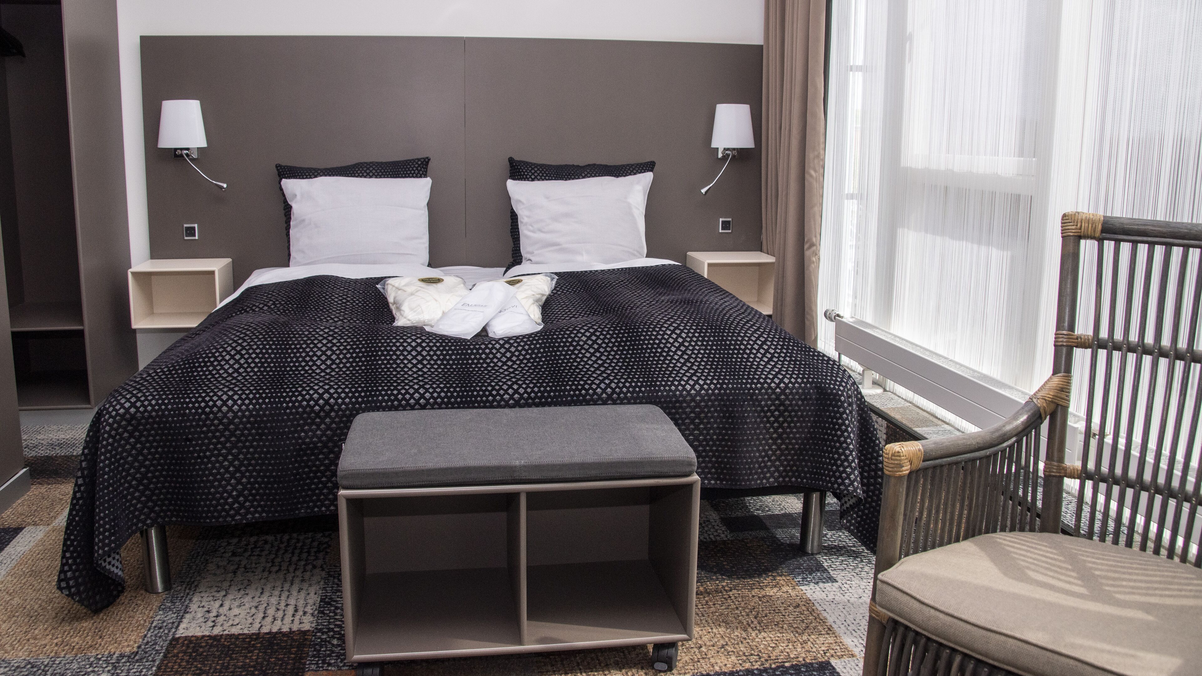 superior room | 1 bedroom, premium bedding, down duvets, desk