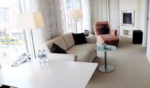 Suite, 1 Double Bed | 1 bedroom, premium bedding, down comforters, desk - Hotel Skivehus (Skive)