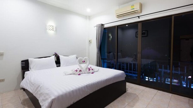 Room - Roberto's Guesthouse (Karon)