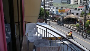 Balcony - Roberto's Guesthouse (Karon)
