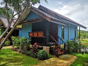 Deluxe Bungalow | Blackout curtains, free WiFi - Baannai Lakeview Resort (Krabi)