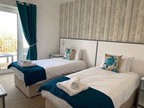 Tomannsrom, balkong | Strykejern/-brett, wi-fi (inkludert) og sengetøy