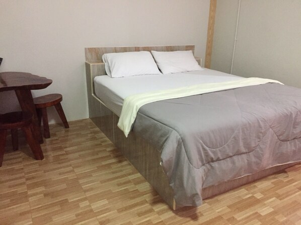 Standard Double Room | Free WiFi