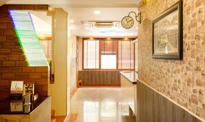 Interior - Treebo The Qasr (Kanayannur)