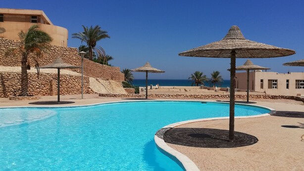 2 outdoor pools - Sea front Chalet- Romance (Ataqah)