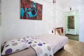 2 bedrooms, iron/ironing board, internet, bed sheets - Apartment suite, downtown, near Hundertwasserhaus 2 rooms (Wien)