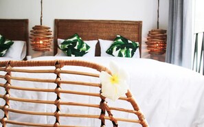 デスク、防音設備、WiFi (無料)