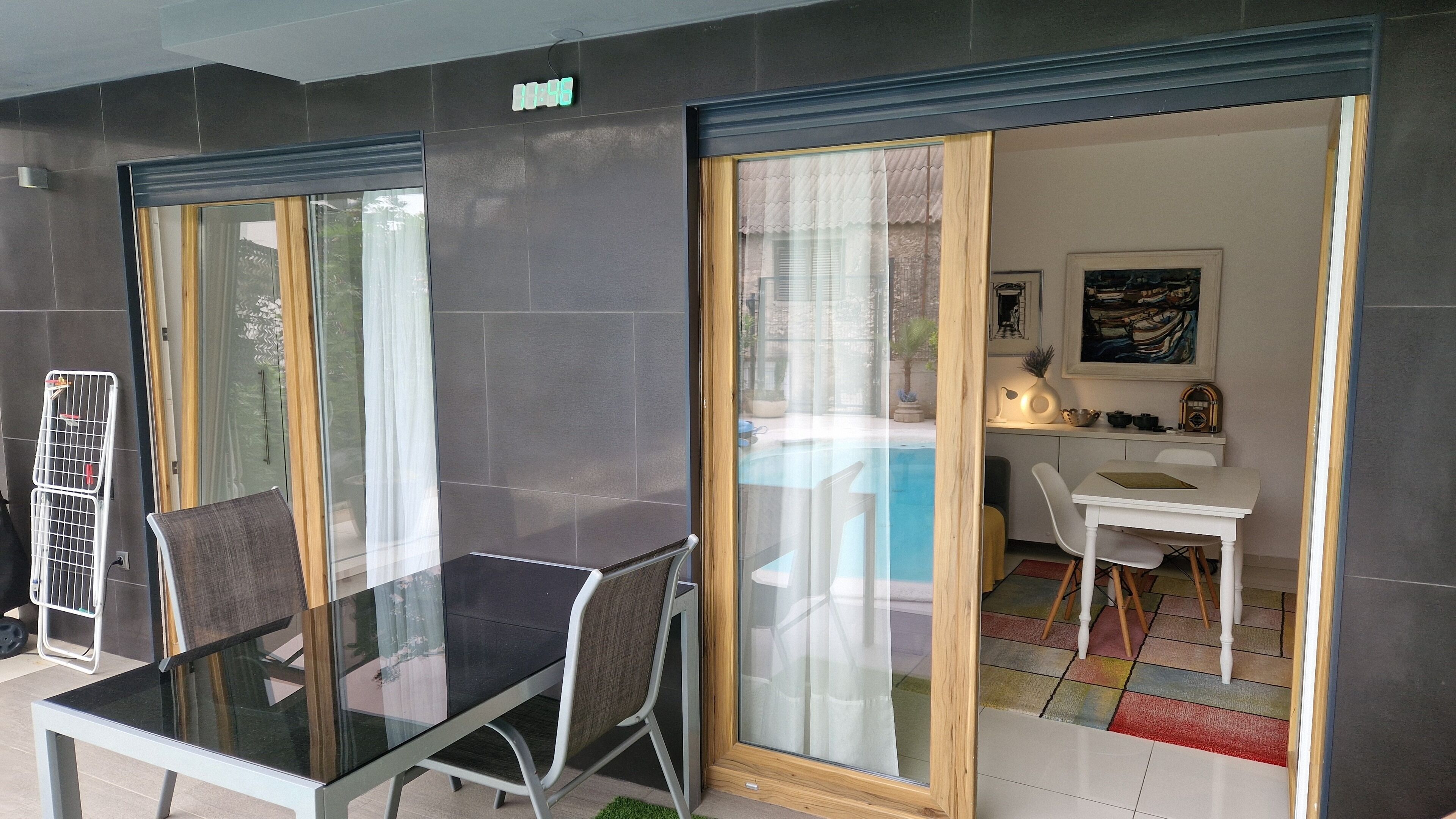 One-Bedroom Apartment with Pool View | Terrasse/patio