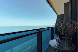 Panorama appartement | Uitzicht vanuit de kamer