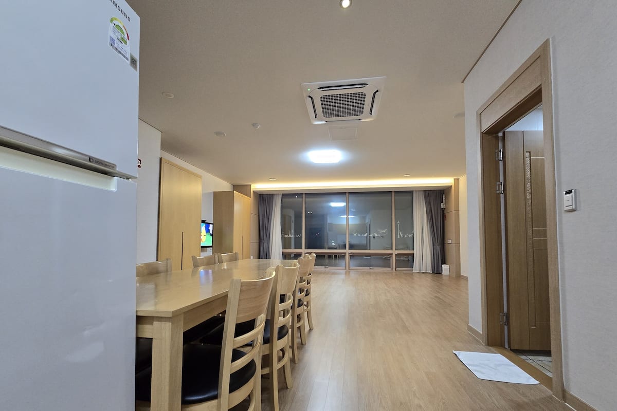 トラディショナル スタジオスイート (Family Korean Ondol Room) | 防音設備、WiFi (無料)