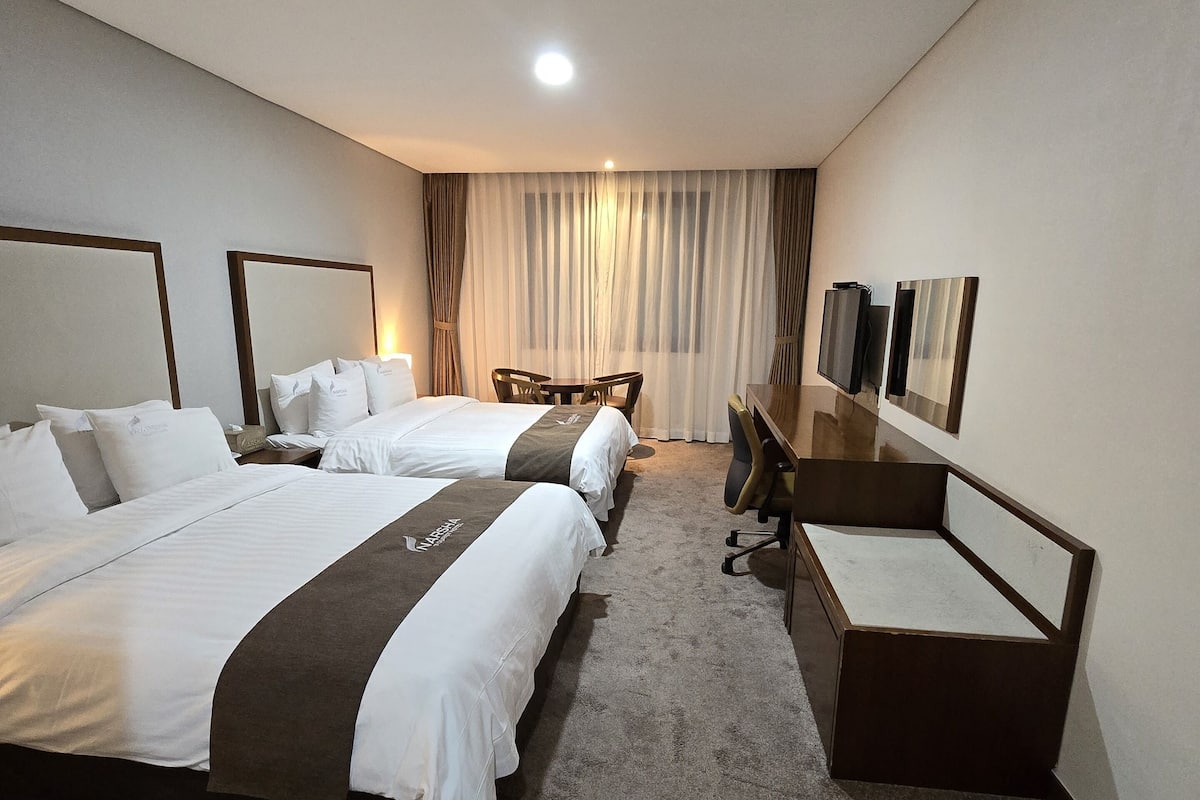 Family Twin Room
