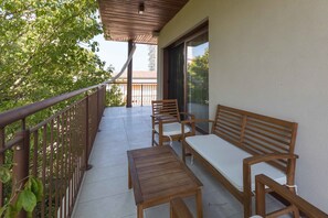 Apartment, 3 Schlafzimmer, 2 Bäder | Balkon