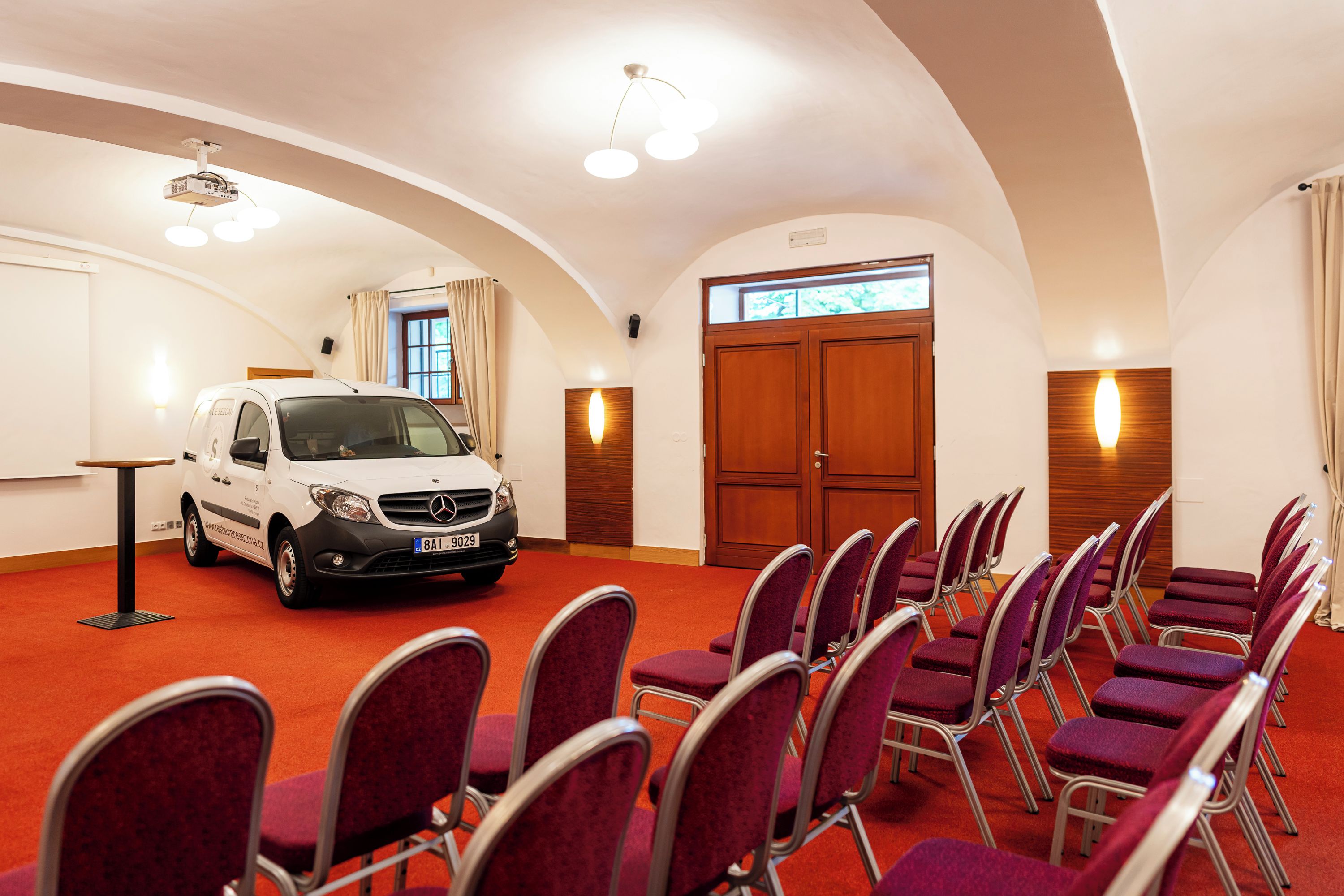 Banquet hall