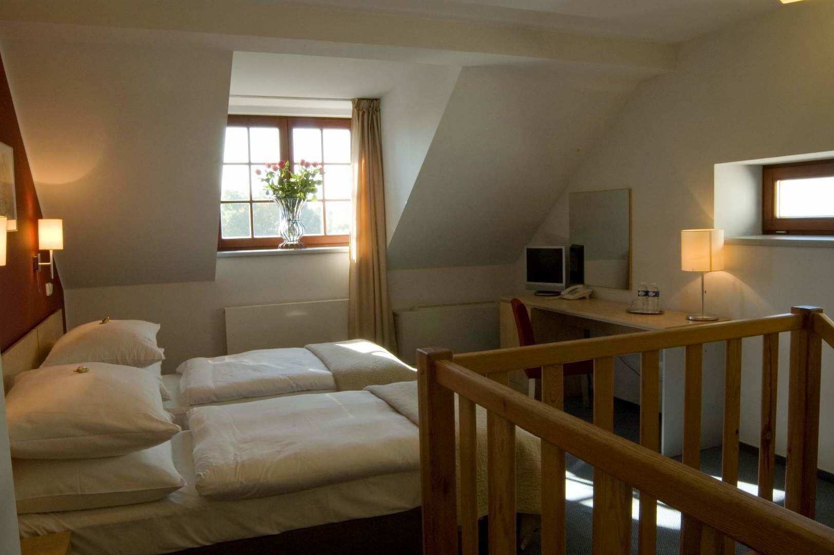 Foto - Hotel Chvalská Tvrz